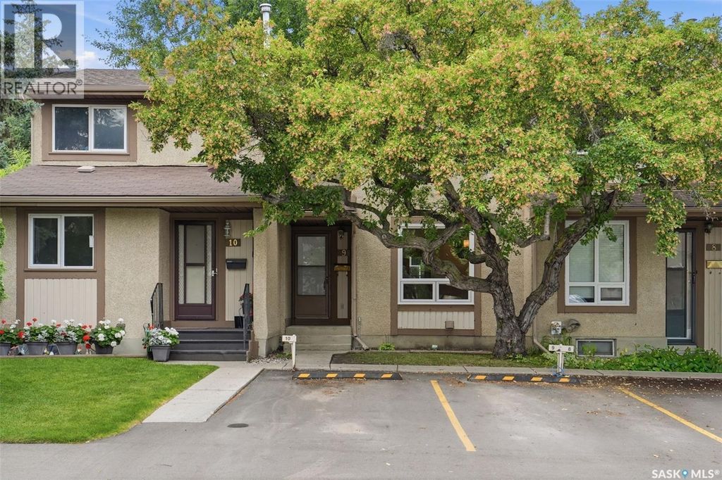 9 1128 Mckercher Drive, Saskatoon
