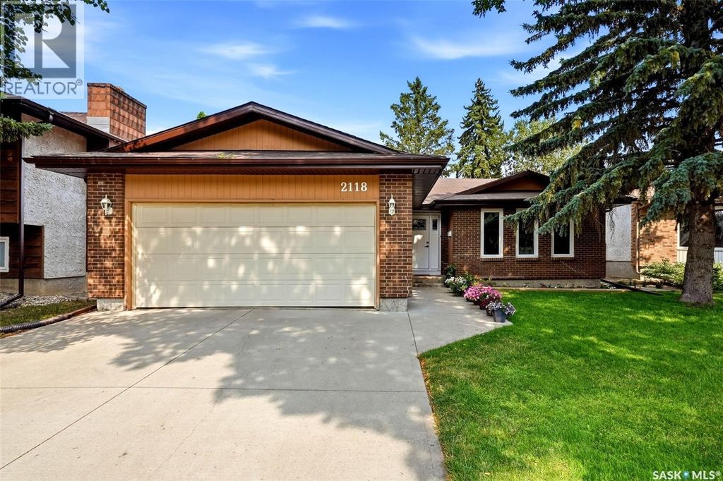 2118 Elderkin Drive E, Regina
