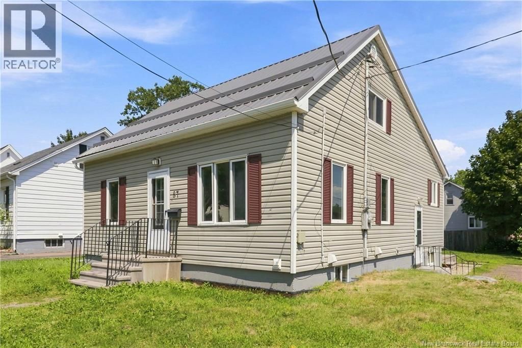 87 Jones Street, Moncton