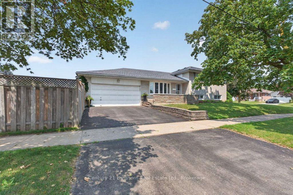 333 Jeffcoat Drive, Toronto (west Humber-Clairville)