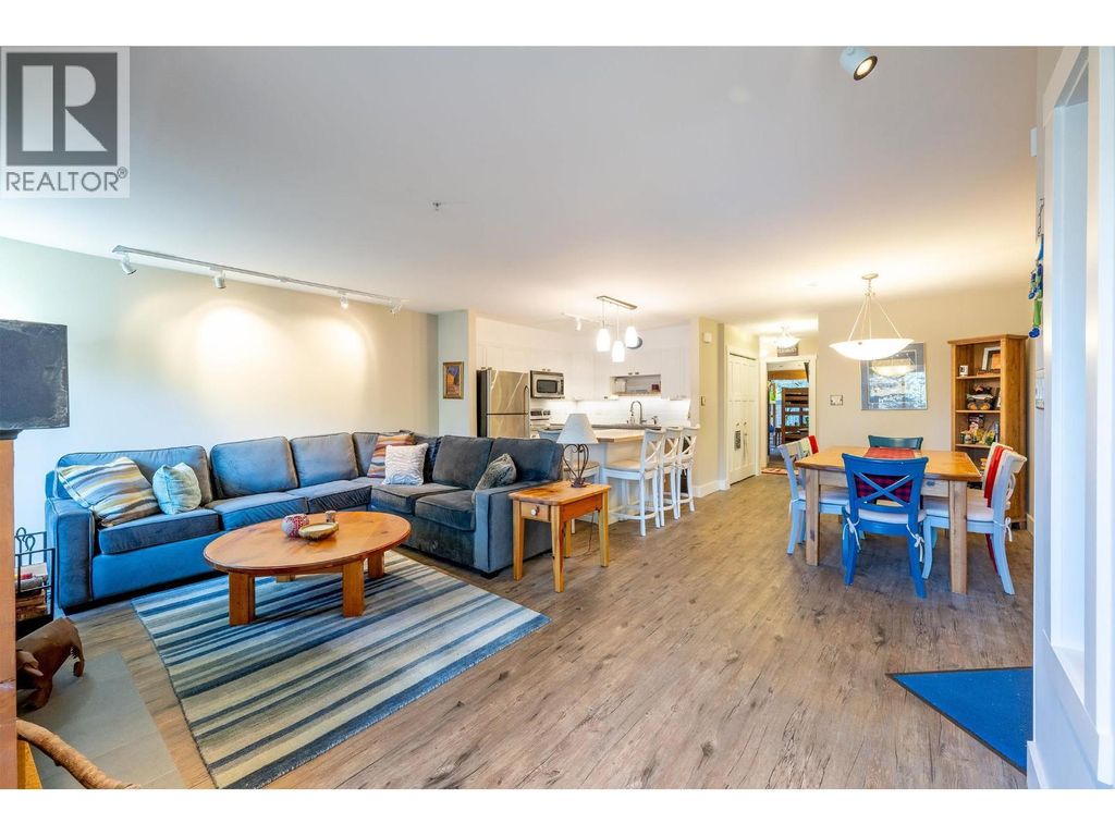 6 4725 Spearhead Drive, Whistler
