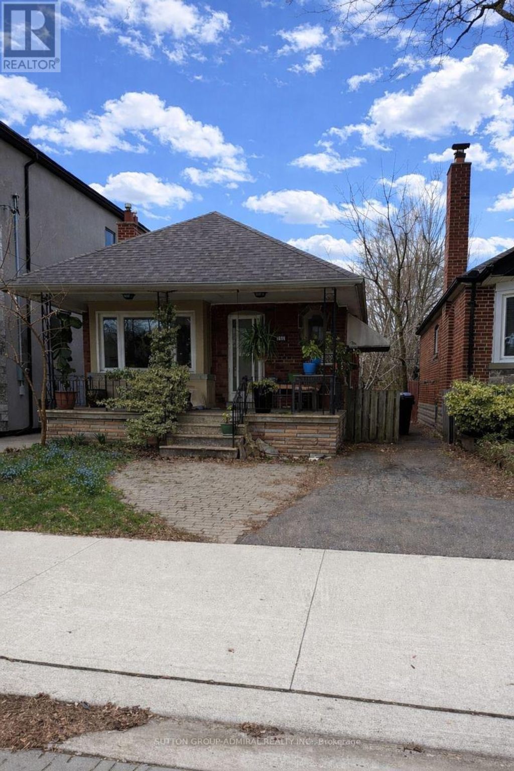 368 Winnett Avenue, Toronto (oakwood Village)