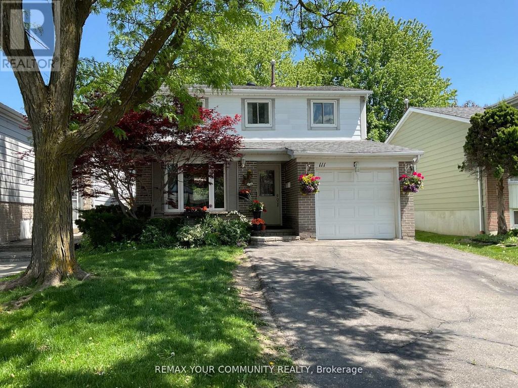 111 Springhead Gardens, Richmond Hill (north Richvale)