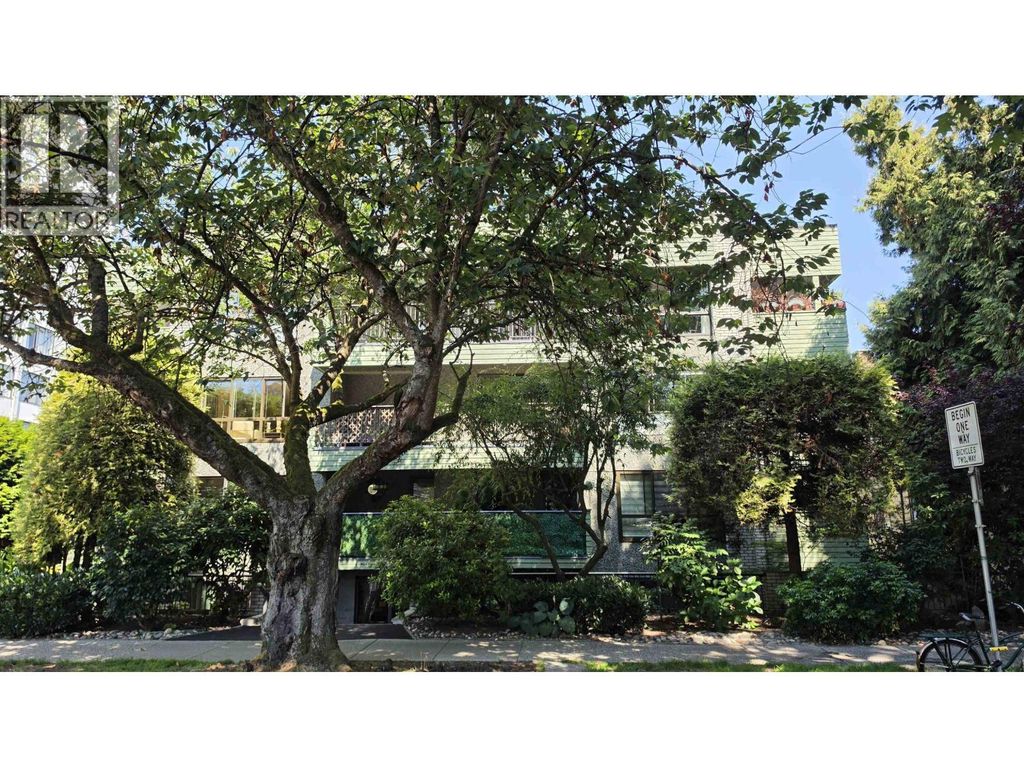 406 1717 Haro Street, Vancouver