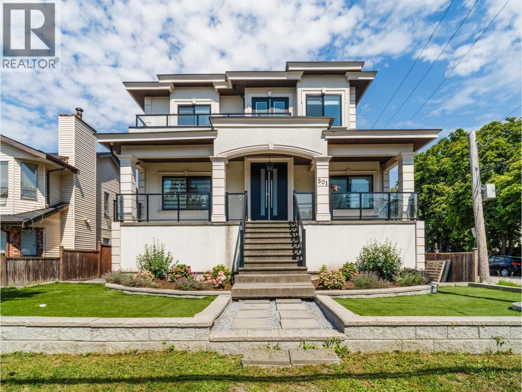 501 Ewen Avenue, New Westminster