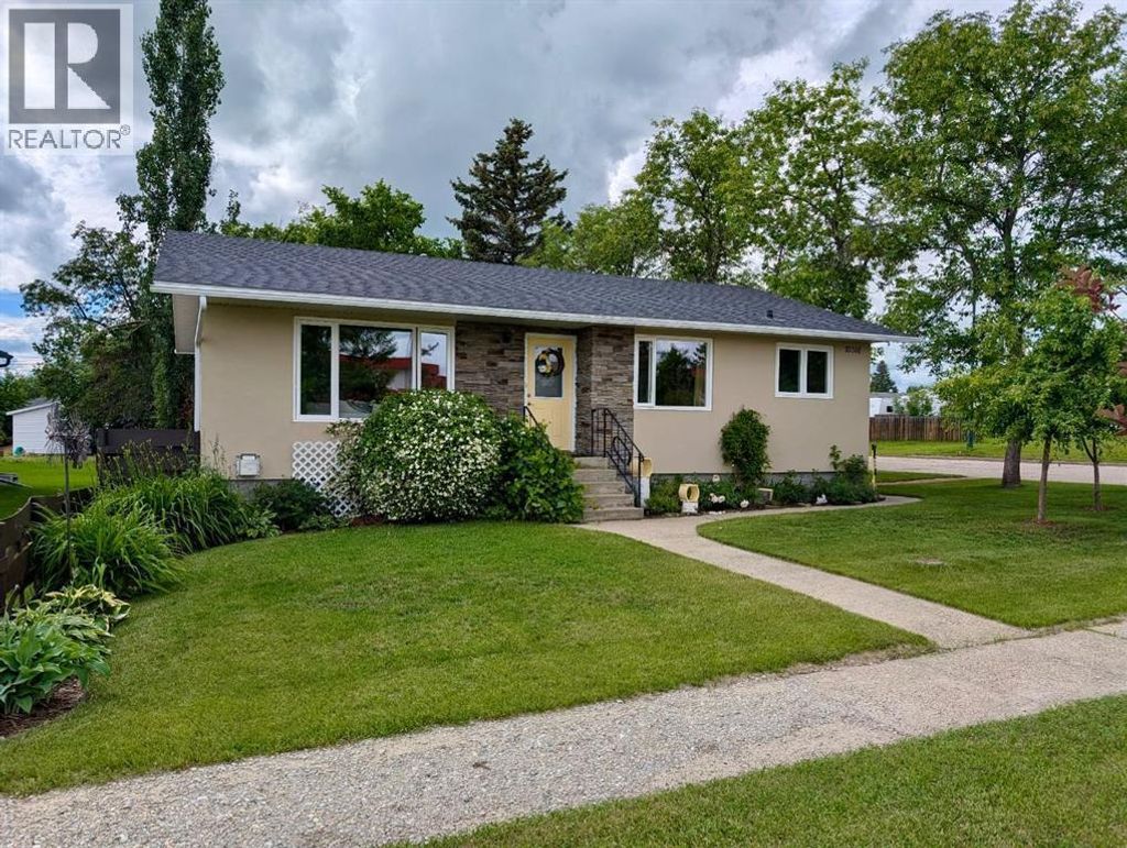 10316 106 Street, Fairview