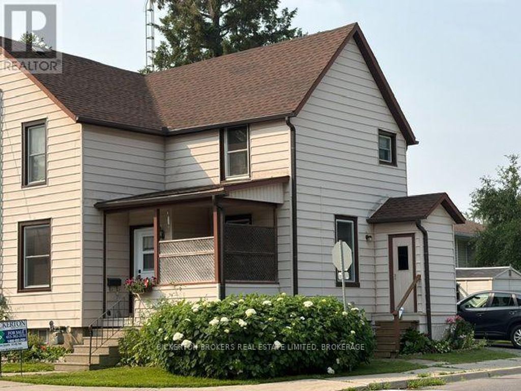 292 William Street N, Gananoque