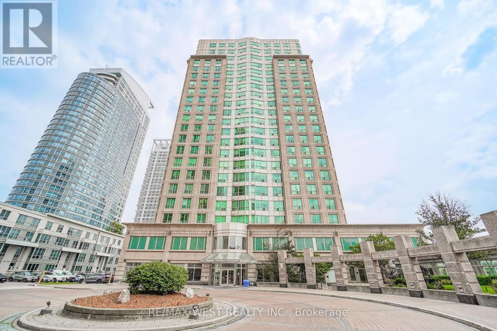 Ph103 - 8 Lee Centre Drive, Toronto (woburn)