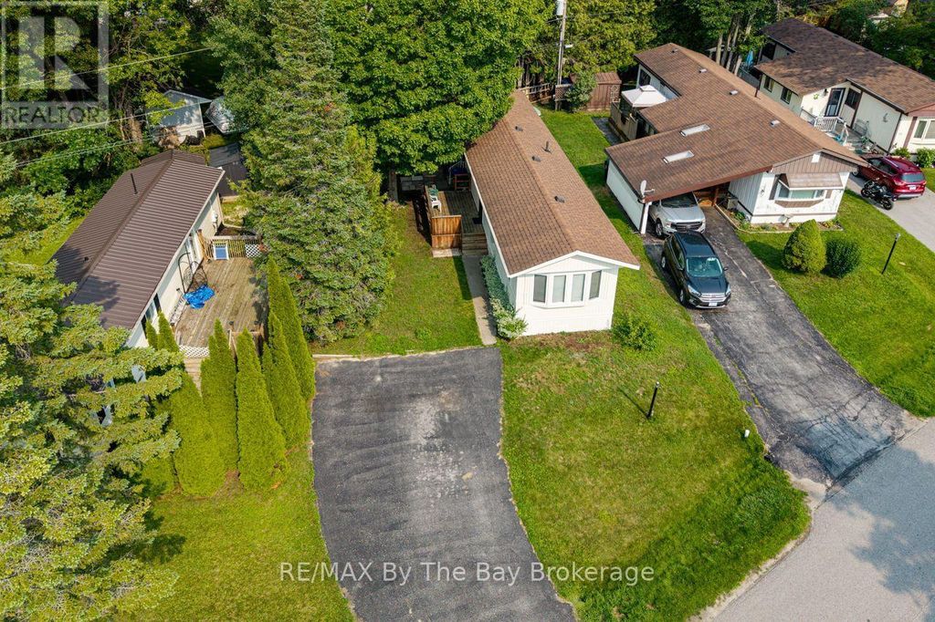 55 Georgian Glen Drive, Wasaga Beach