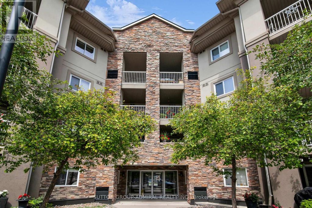 105 - 4 Dayspring Circle, Brampton (goreway Drive Corridor)