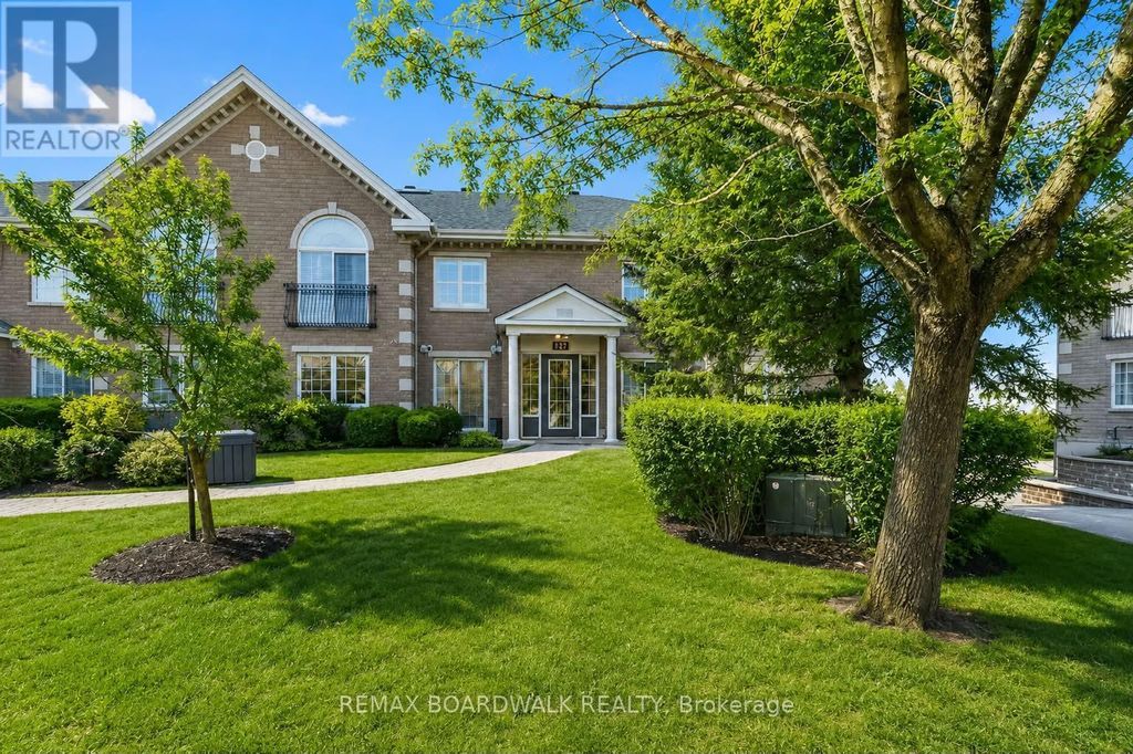 1c - 121 Robson Court, Ottawa