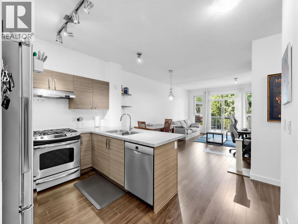 403 1153 Kensal Place, Coquitlam