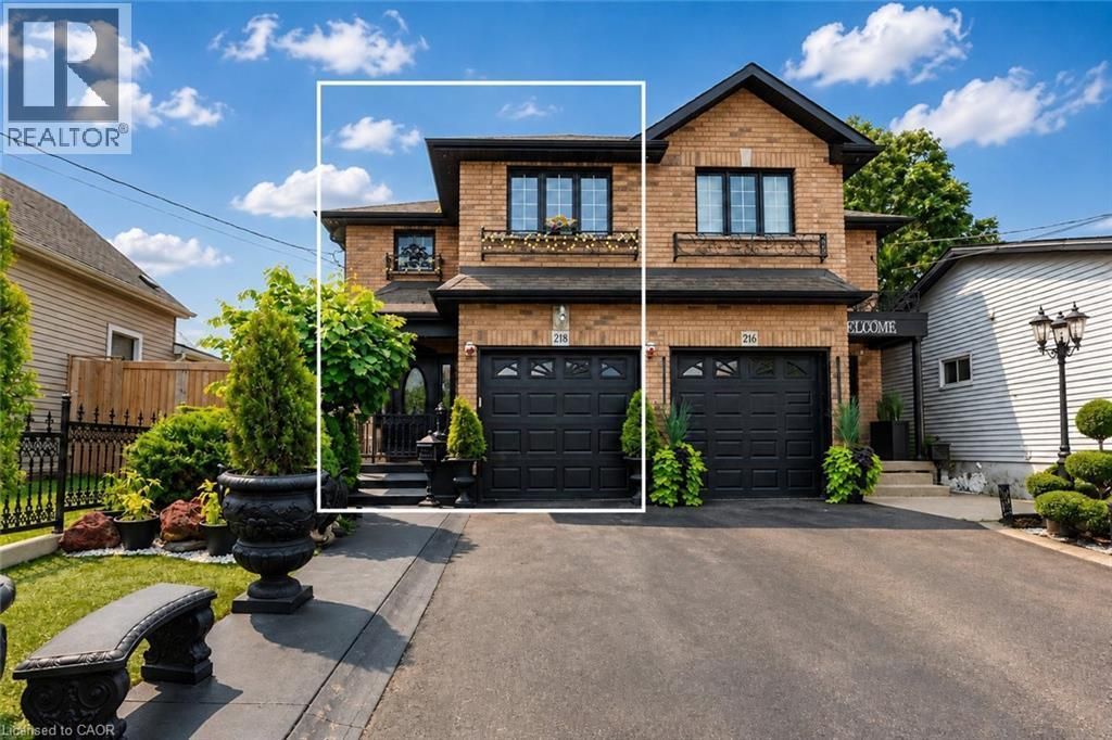 218 Macaulay Street E, Hamilton
