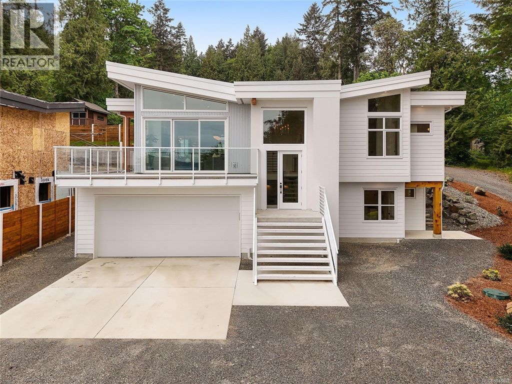 2528 Mill Bay Rd, Mill Bay