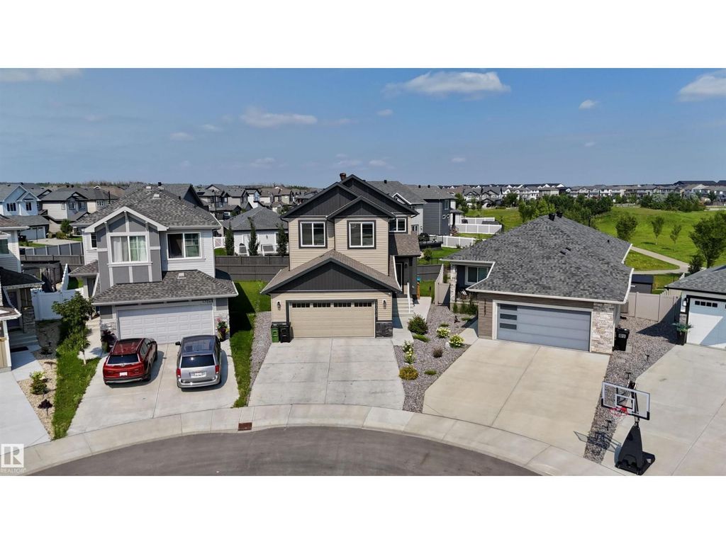 17072 45 St Nw, Edmonton