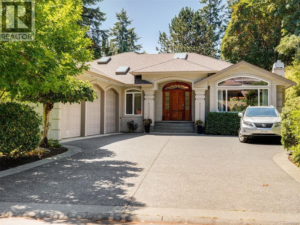 2265 Sage Lane, Saanich