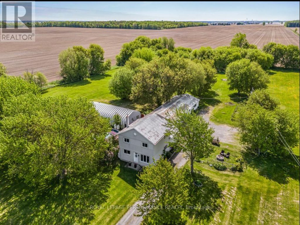 1183 Route 900 East E, The Nation
