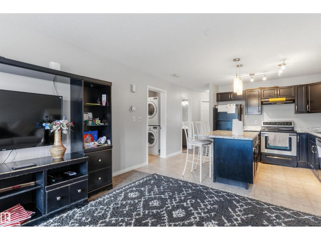 #30 3305 Orchards Link Sw Sw, Edmonton