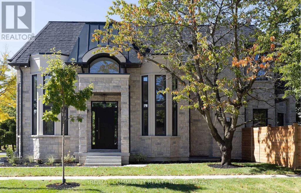 12 Port Royal Trail, Toronto (milliken)