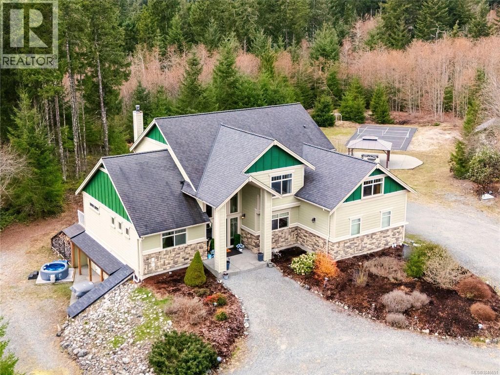 2535 Elk Trails Way, Nanaimo