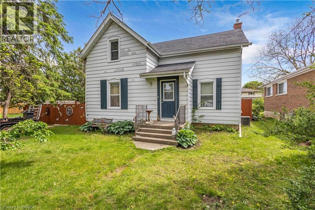 35 James Avenue, Brantford