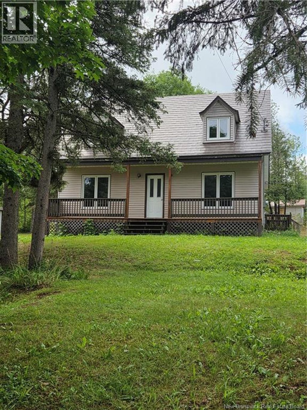 1105 Route 595, Central Waterville