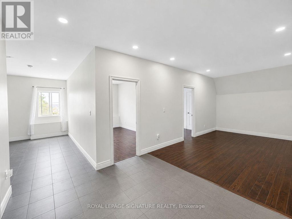 Upper 1 - 15 Barrie Street, Bradford West Gwillimbury (bradford)