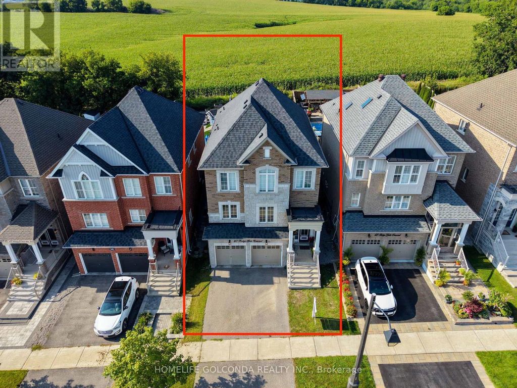 40 Ridge Gate Crescent, East Gwillimbury (mt Albert)