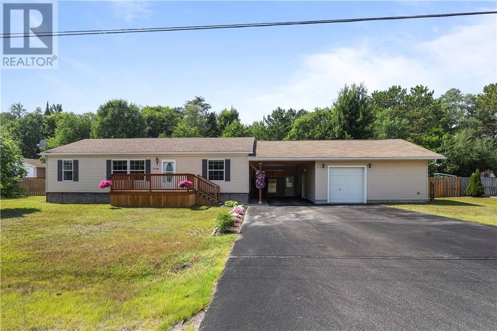 124 Yocom Drive, Espanola
