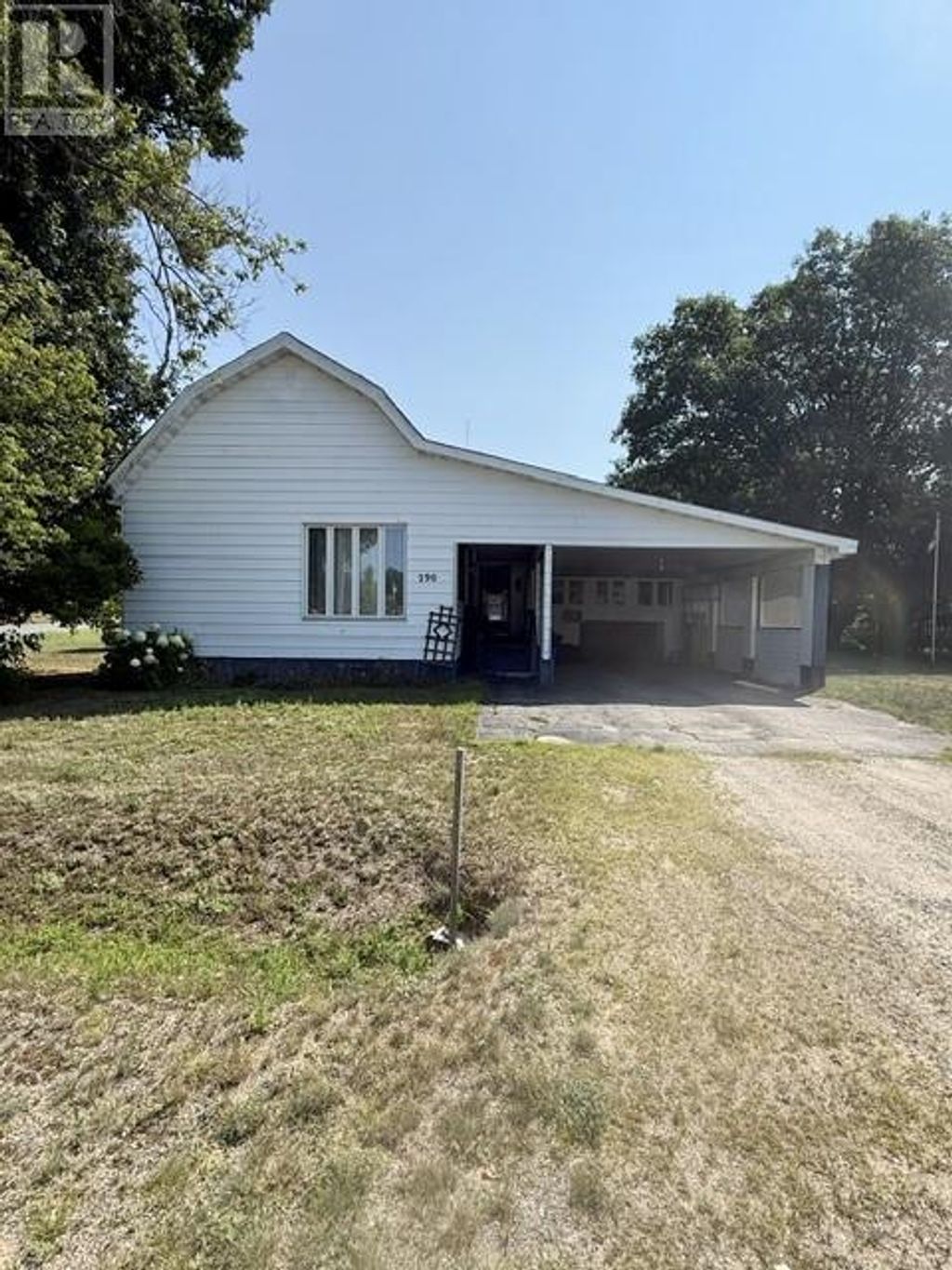 290 Second St N, Massey