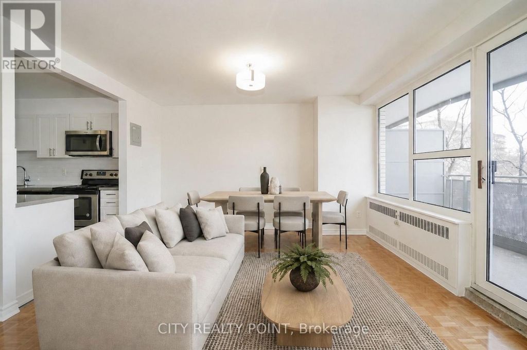 510 - 10 Shallmar Boulevard, Toronto (forest Hill North)