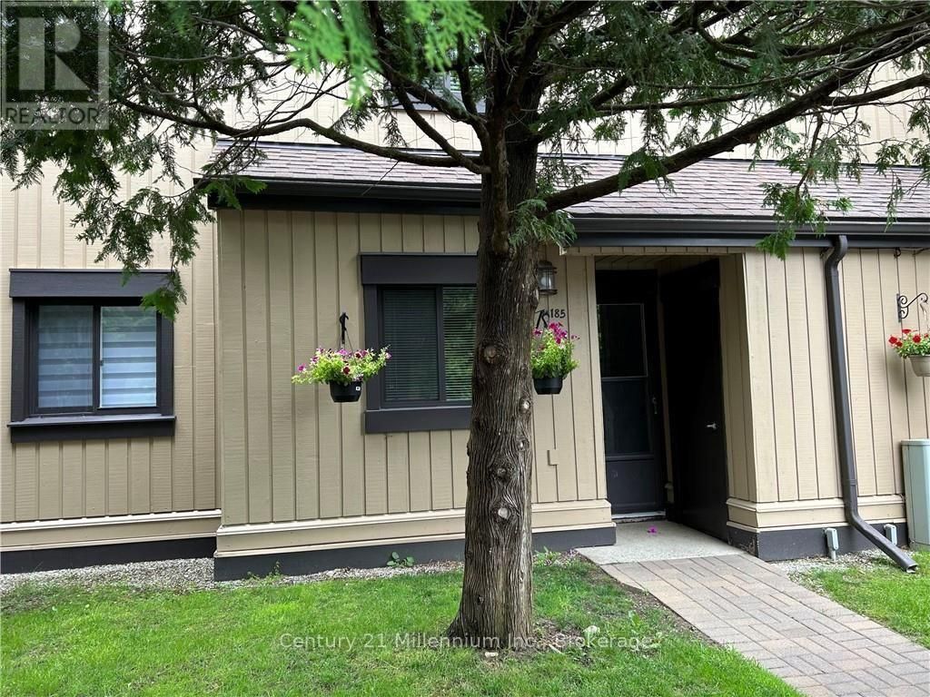 185 Escarpment Crescent, Collingwood