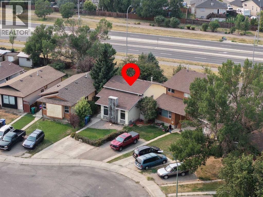 47 Princeton Crescent W, Lethbridge