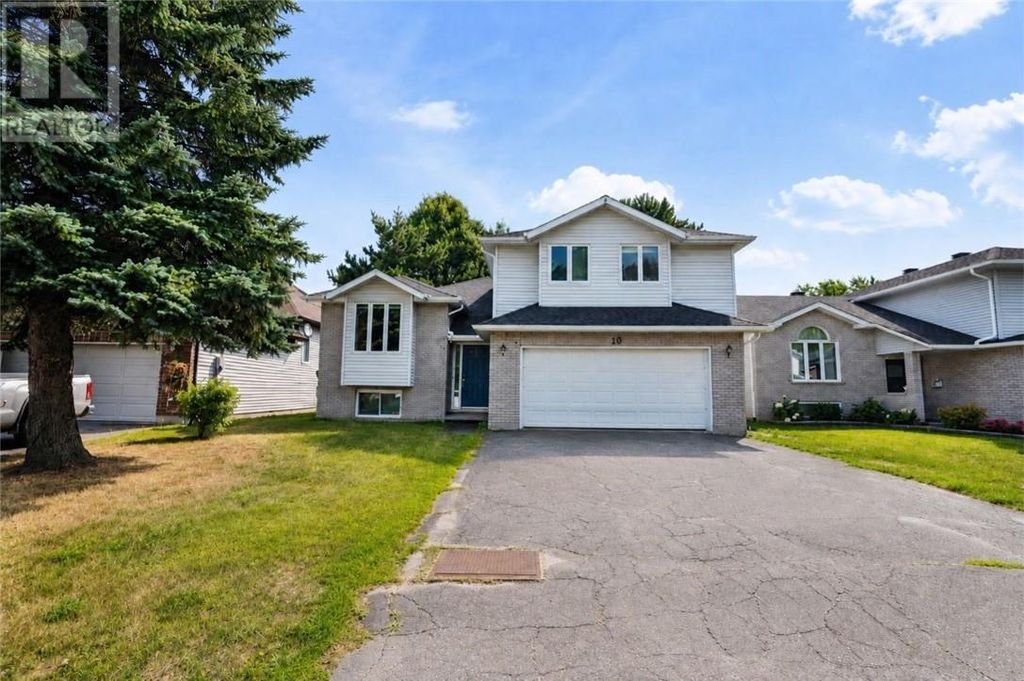 10 Dorchester Crescent, Sudbury