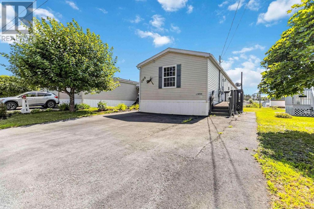 109 Sherbrooke Avenue, Bridgewater