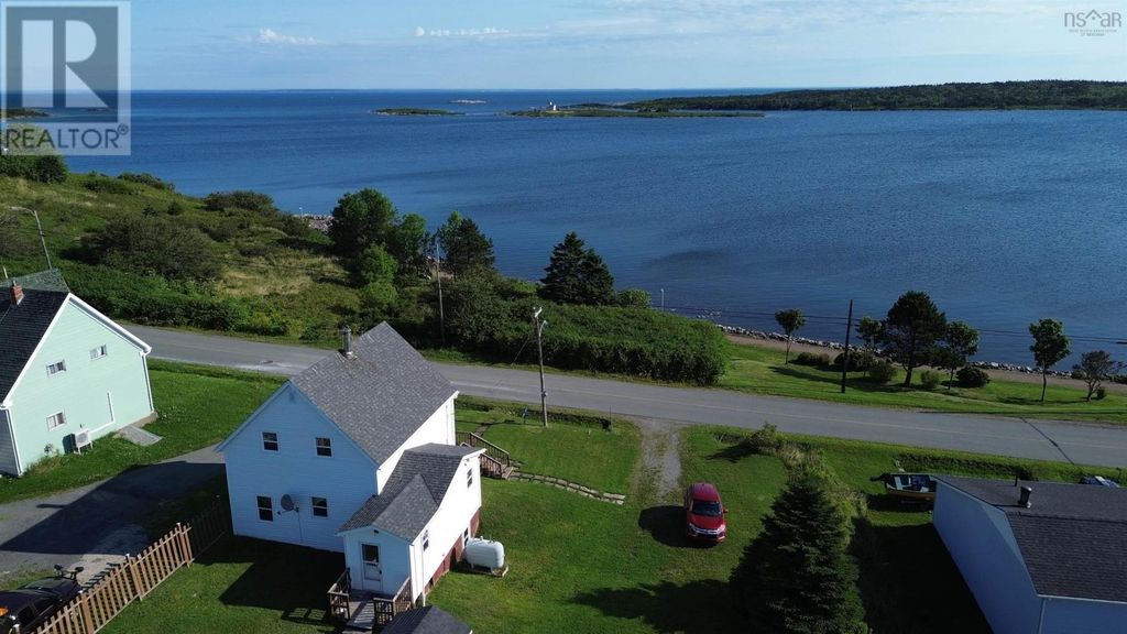 1440 Union Street, Canso