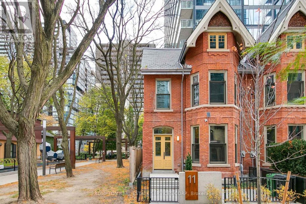 11 Gloucester Street, Toronto (church-Yonge Corridor)