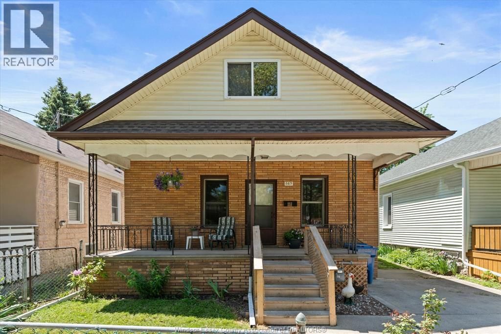 663 Brock Street, Windsor