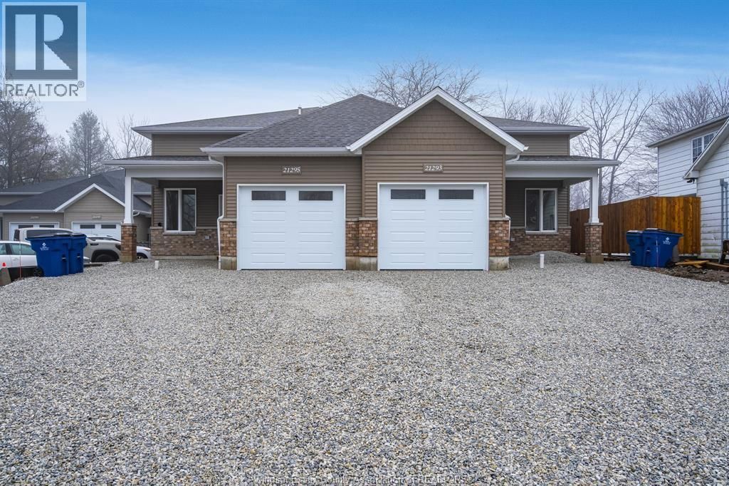 21293 Harbour Road Unit# 2, Wheatley