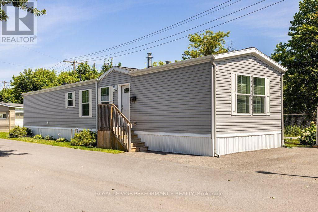 16 Eastgate Avenue, Ottawa