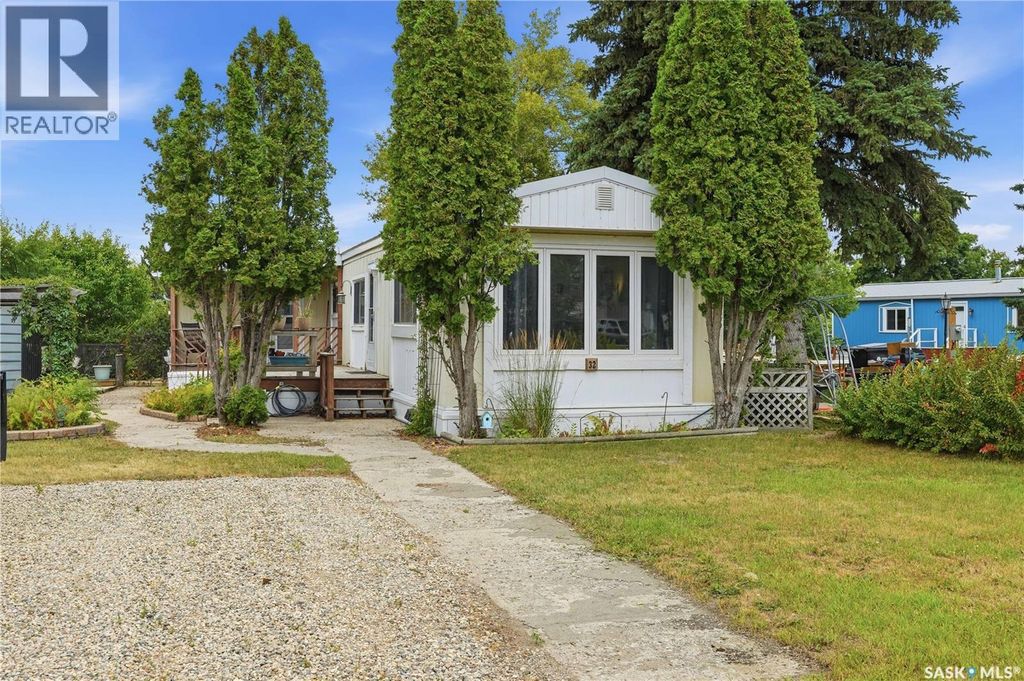 32 Crystal Drive, Edenwold Rm No.158