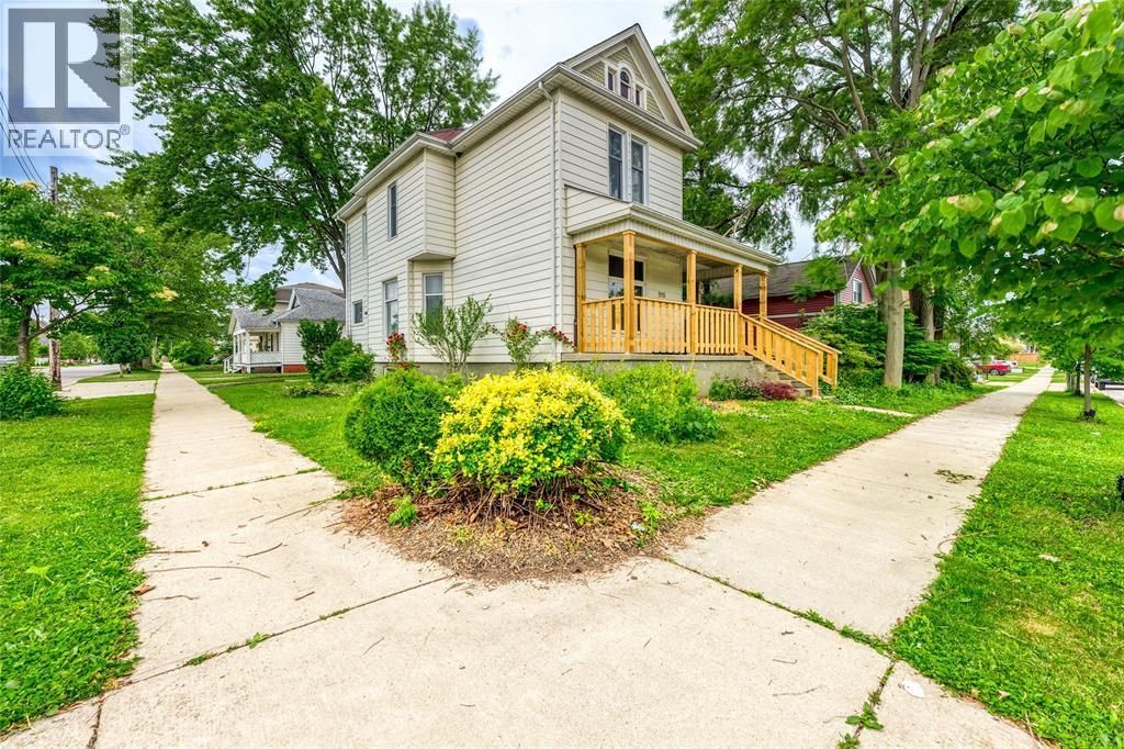 215 Talfourd Street, Sarnia