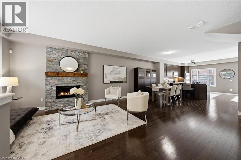 2460 Prince Michael Drive Unit# 23, Oakville