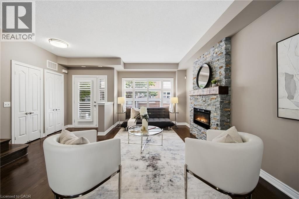 2460 Prince Michael Drive Unit# 23, Oakville
