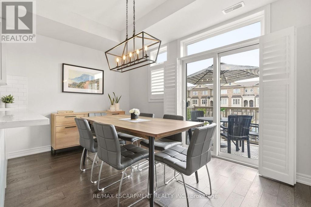 39 - 4171 Palermo Common, Burlington (shoreacres)