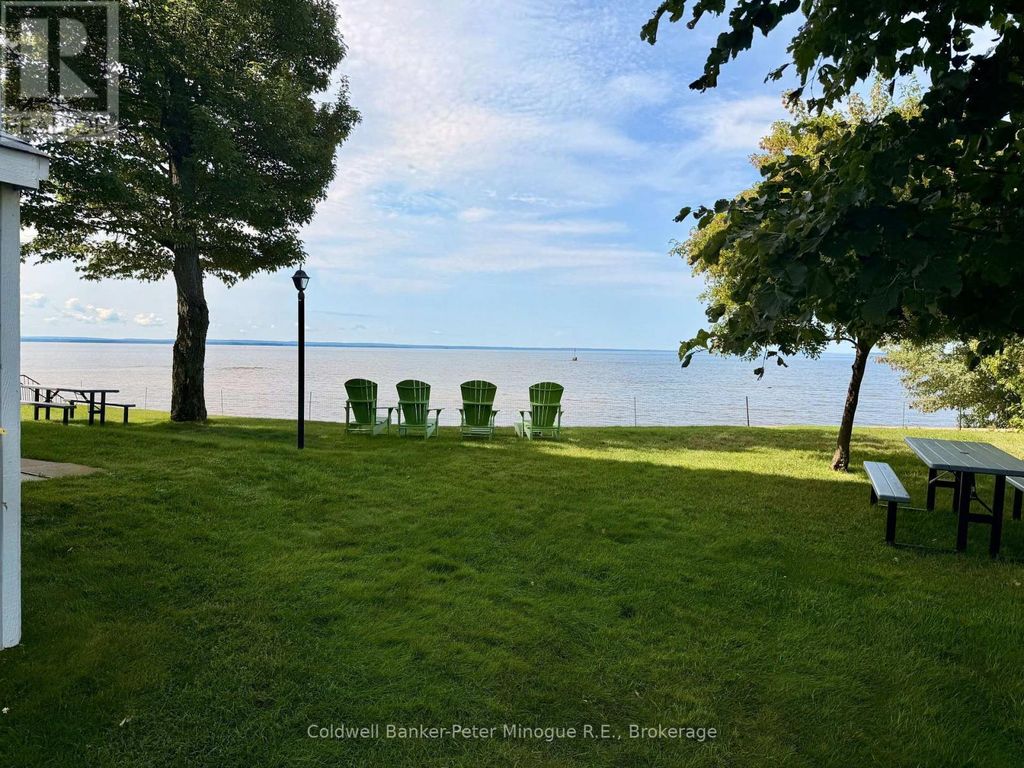 B-02 - 425 William Street, North Bay (ferris)