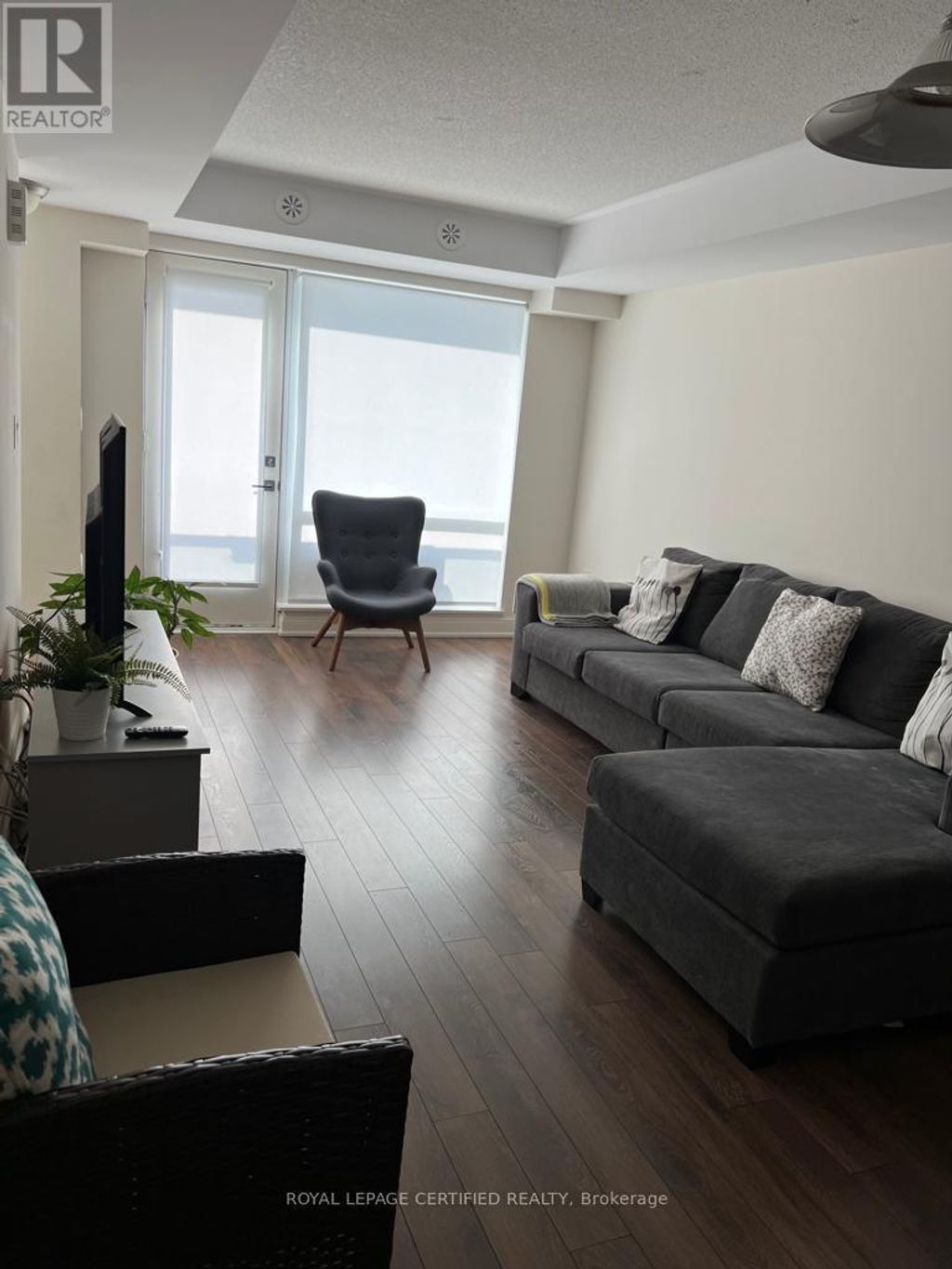 86 - 100 Dufay Road, Brampton (fletcher's Meadow)