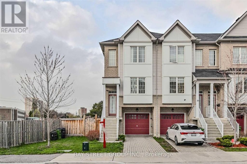 40 Mantello Drive, Toronto (york University Heights)