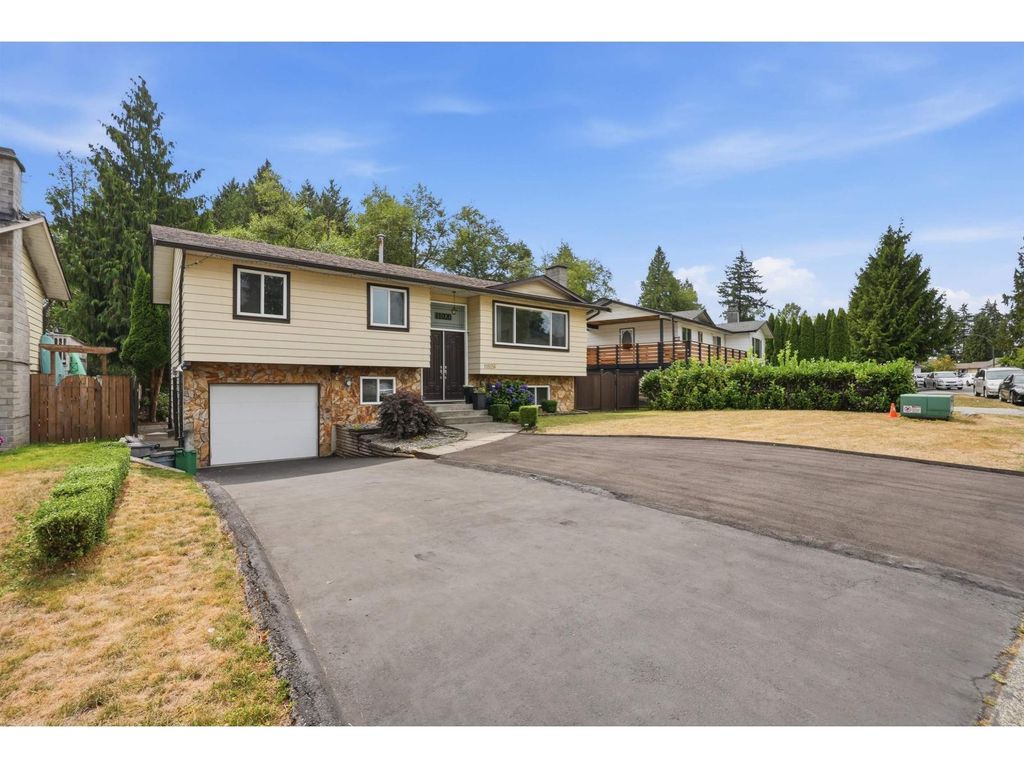 11926 77a Avenue, Surrey
