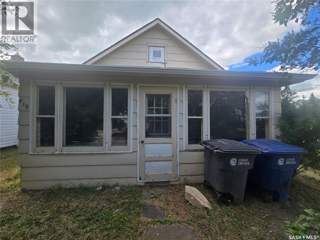 419 Main Street, Kipling